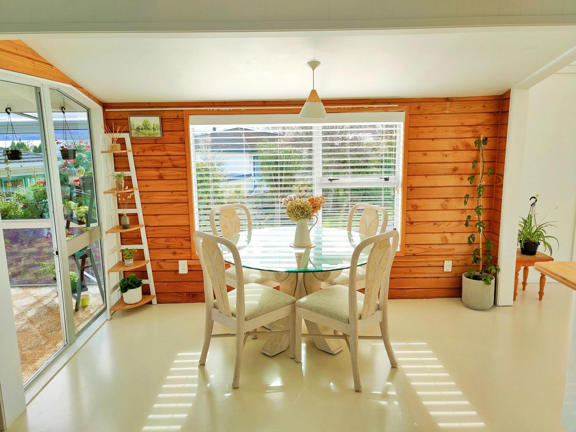 Delight In Birch-Lake View Holiday Home Taupo Luaran gambar