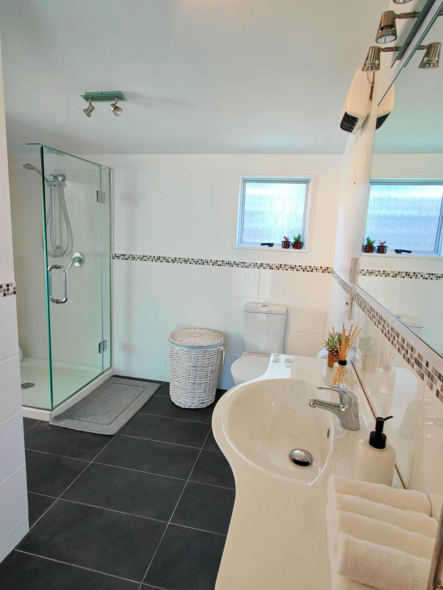 Delight In Birch-Lake View Holiday Home Taupo Luaran gambar