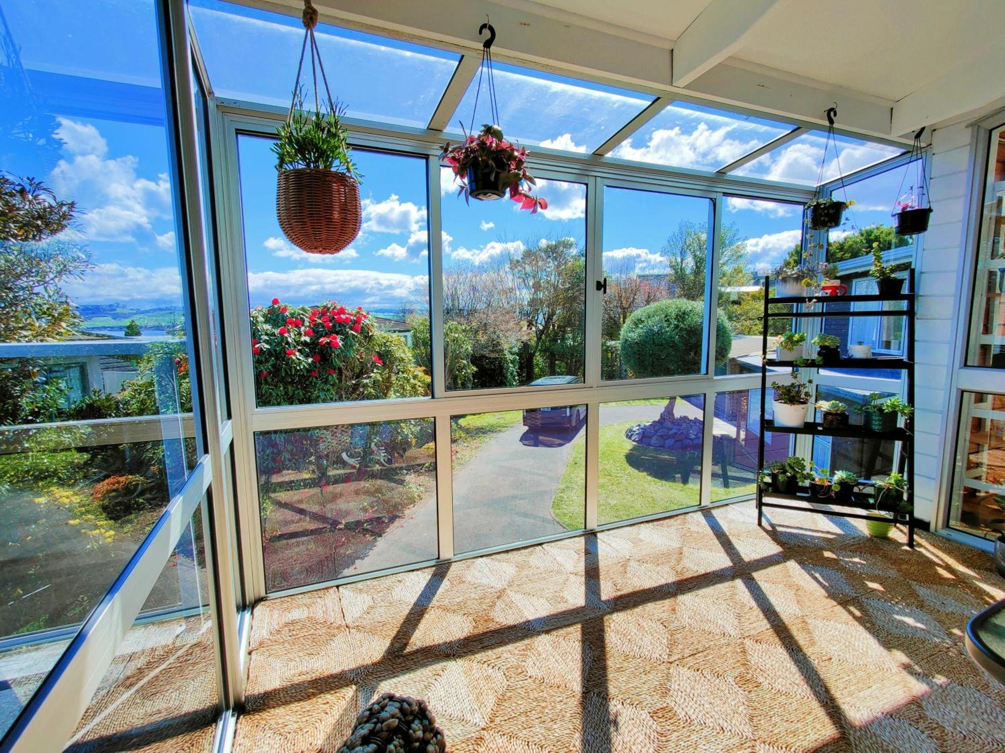 Delight In Birch-Lake View Holiday Home Taupo Luaran gambar