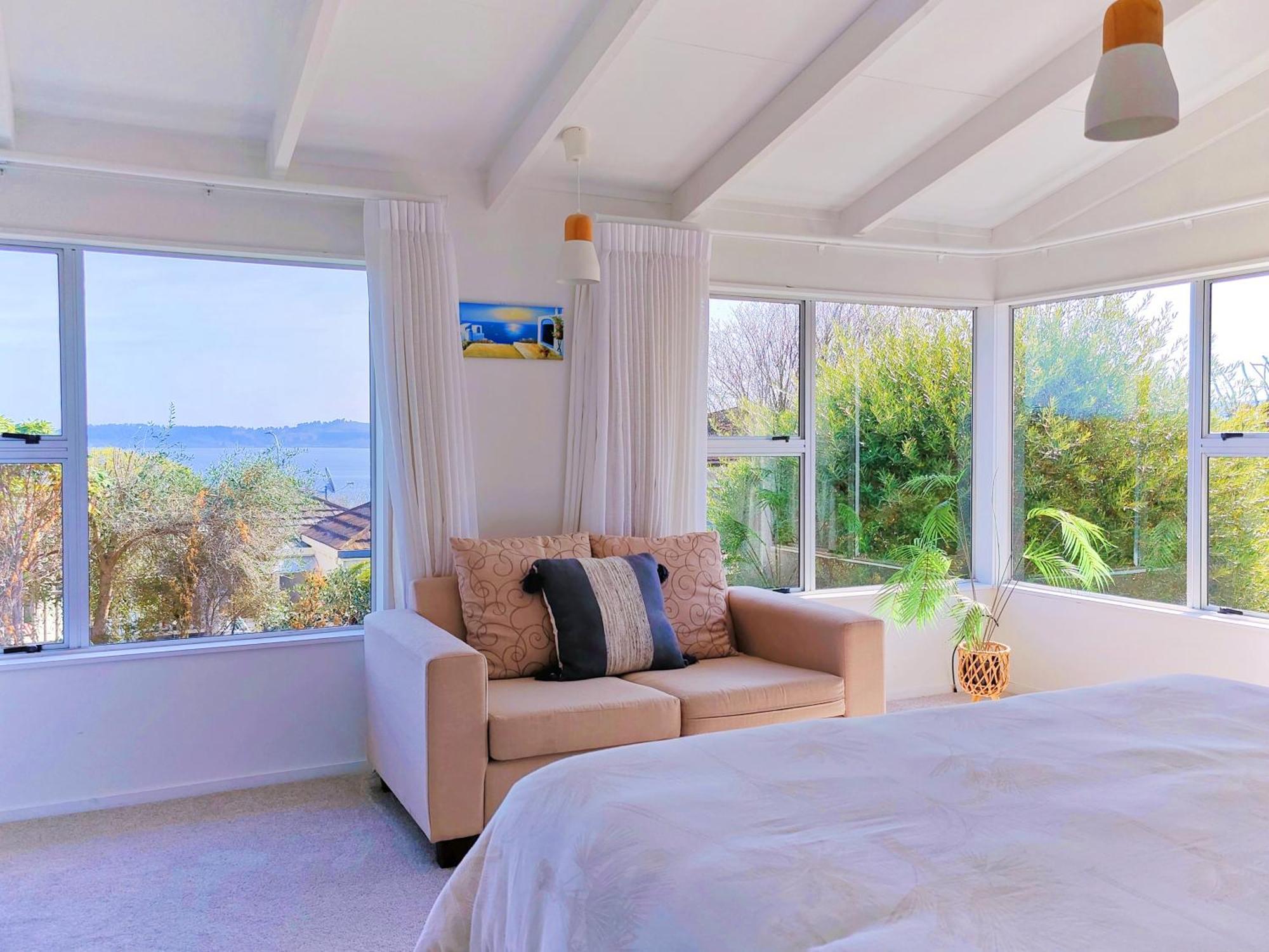 Delight In Birch-Lake View Holiday Home Taupo Luaran gambar